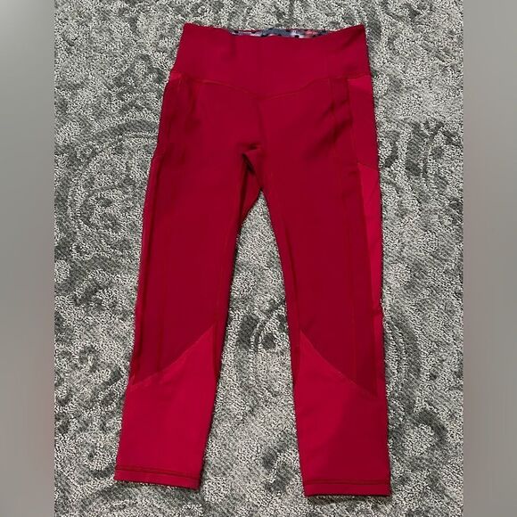 •Lululemon Athletica All The Right Places crop• - Picture 7 of 8